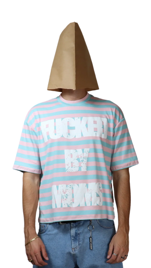 Camiseta con spray de caramelo Fuck*d