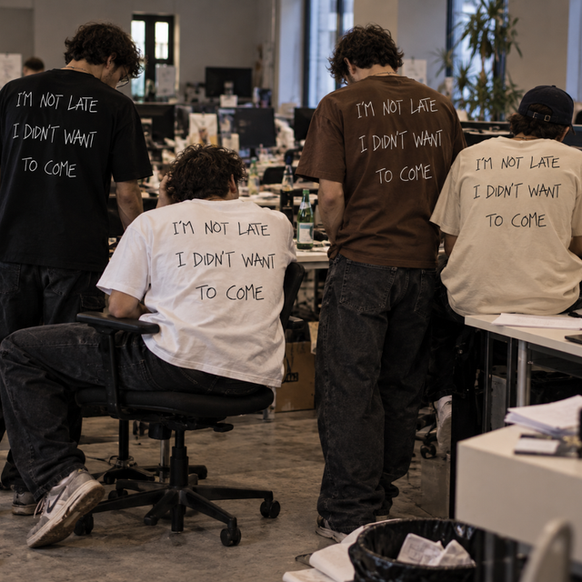 I'm not late Tee